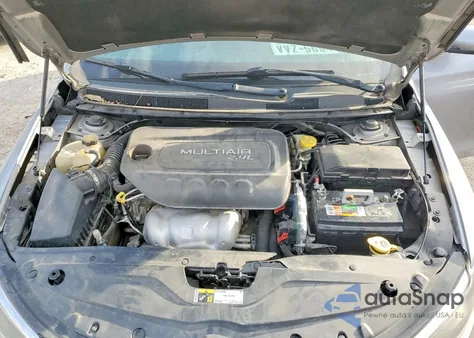 2015 Chrysler 200 Limited z USA, uszkodzony, nr VIN 1C3CCCAB3FN594086